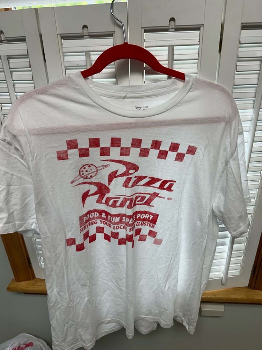 Men’s pizza planet tee XL
